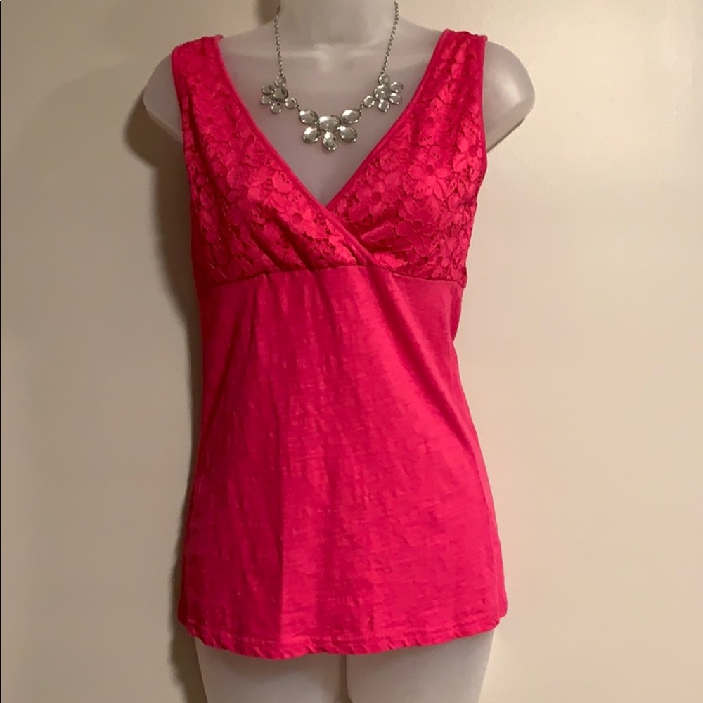 Deep V neck lace tank